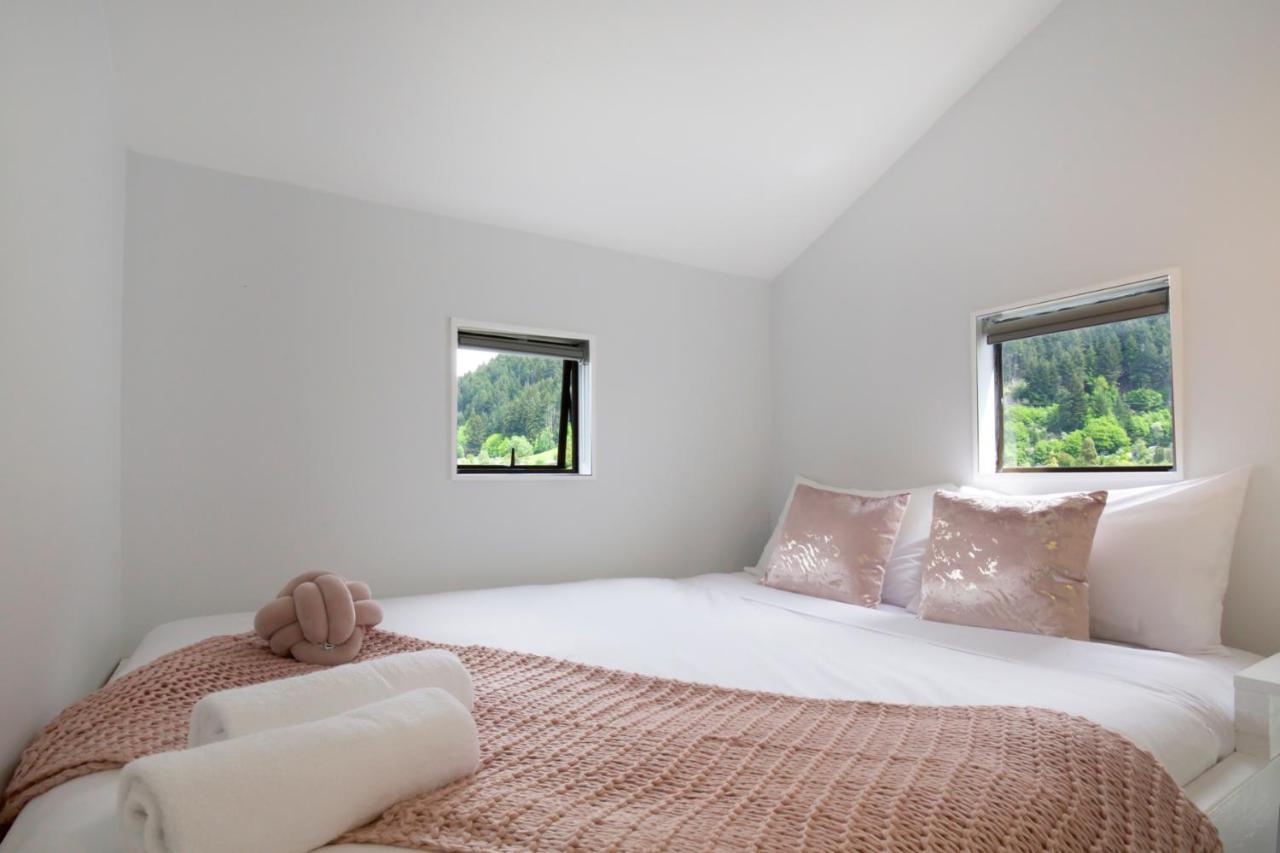 Central Family Home Cbd 1 Min Walk Queenstown Exterior photo