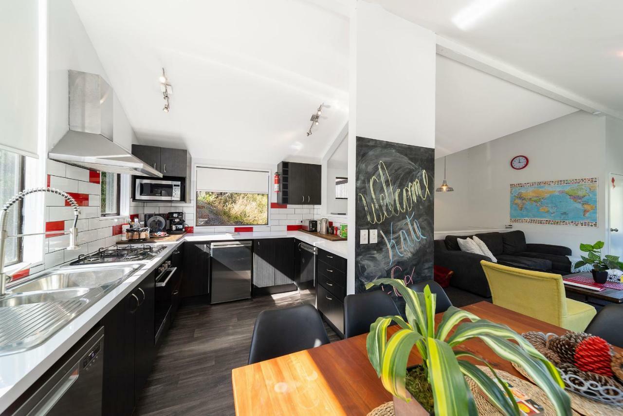 Central Family Home Cbd 1 Min Walk Queenstown Exterior photo